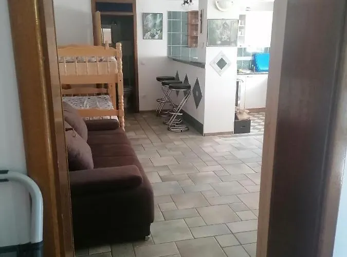 Apartma Gace Semič